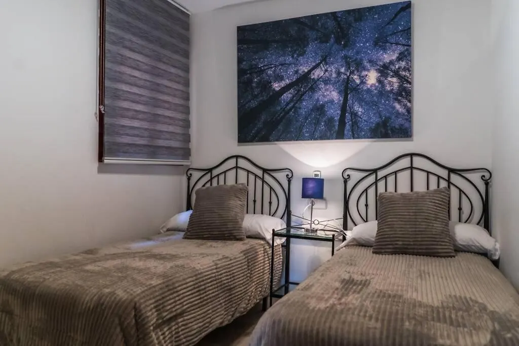 Апартаменты Apartamento Ла-Кала-де-Михас
